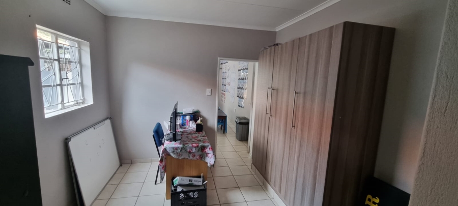 3 Bedroom Property for Sale in Noordhoek Free State